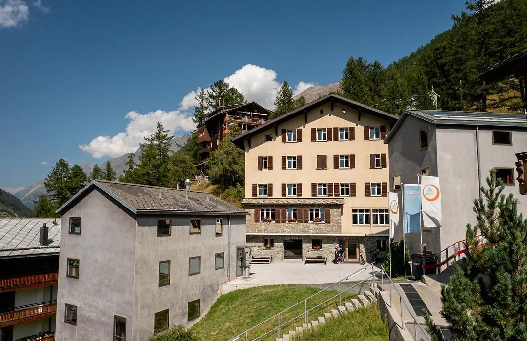 Zermatt Youth Hostel-1