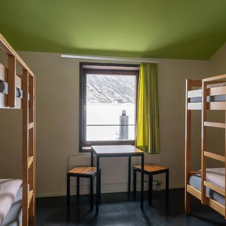 Zermatt Youth Hostel-3